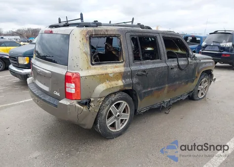 2007 Jeep Patriot Sport из США, поврежденный, VIN 1J8FF28W77D312003